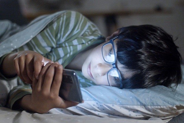 Why and How You Should Reduce Your Child’s Daily Screen Time